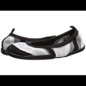 Yosi Samra Camellia Athletic Ballet Flats